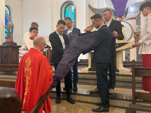 Wielki Piątek 2025